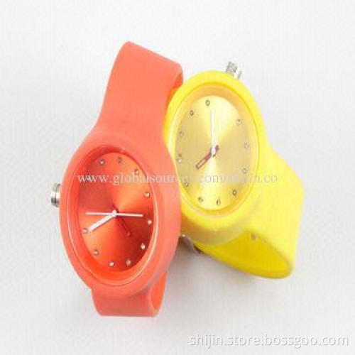 Good-quality silicone watches for children, colorful plastic